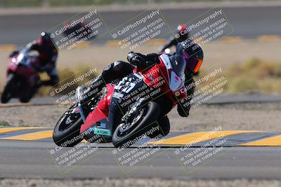 media/Oct-08-2022-SoCal Trackdays (Sat) [[1fc3beec89]]/Turn 14 (1050am)/